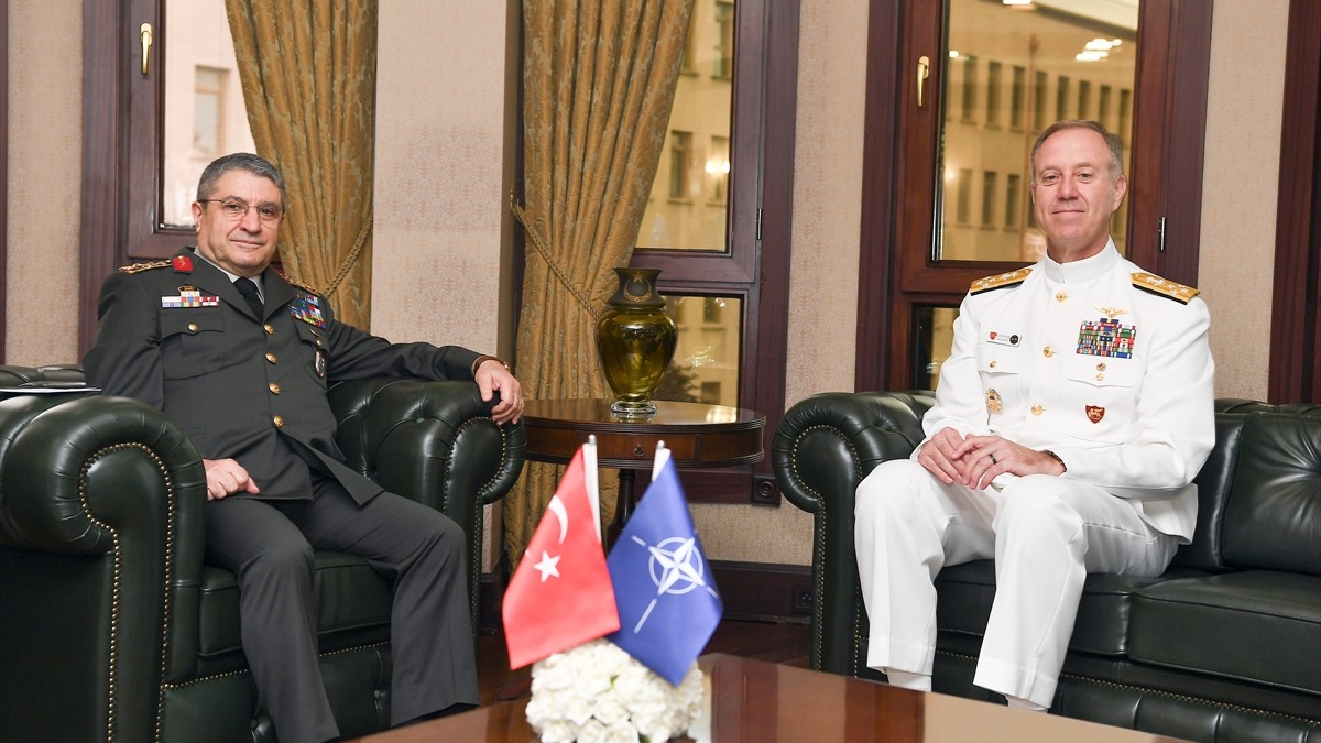 Genelkurmay Başkanı Orgeneral Bayraktaroğlu, NATO Napoli Müşterek Kuvvet Komutanı Oramiral Wikoff'u kabul etti