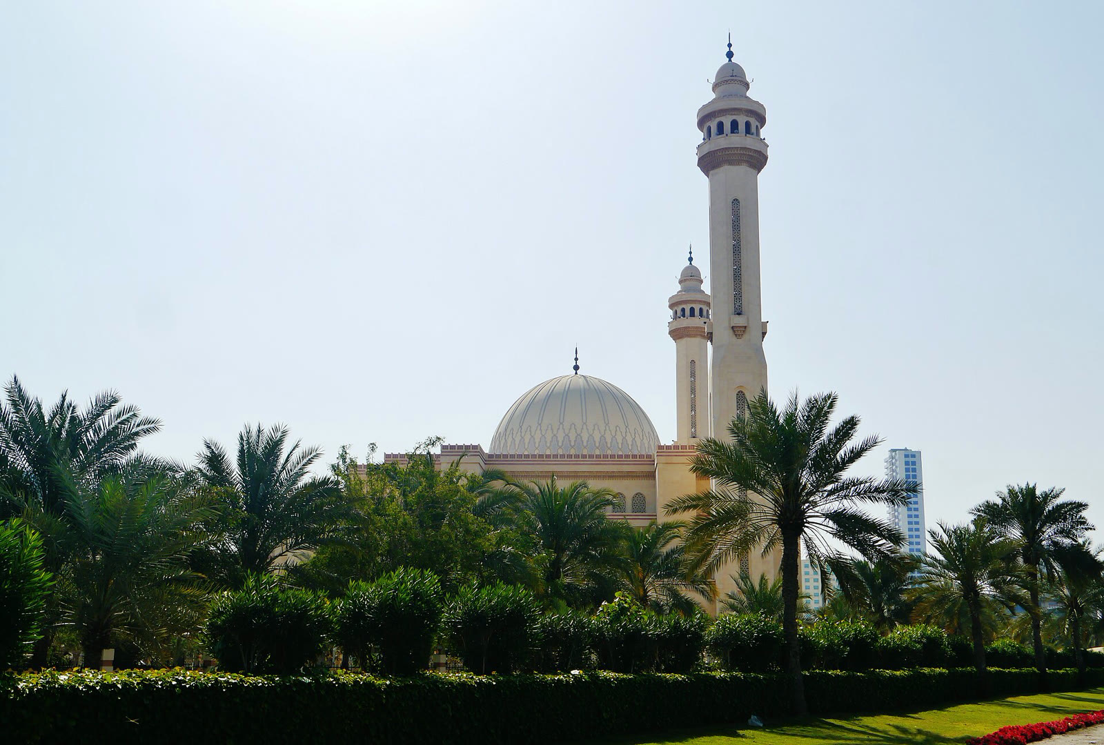 جامع الفاتح الكبير في المنامة