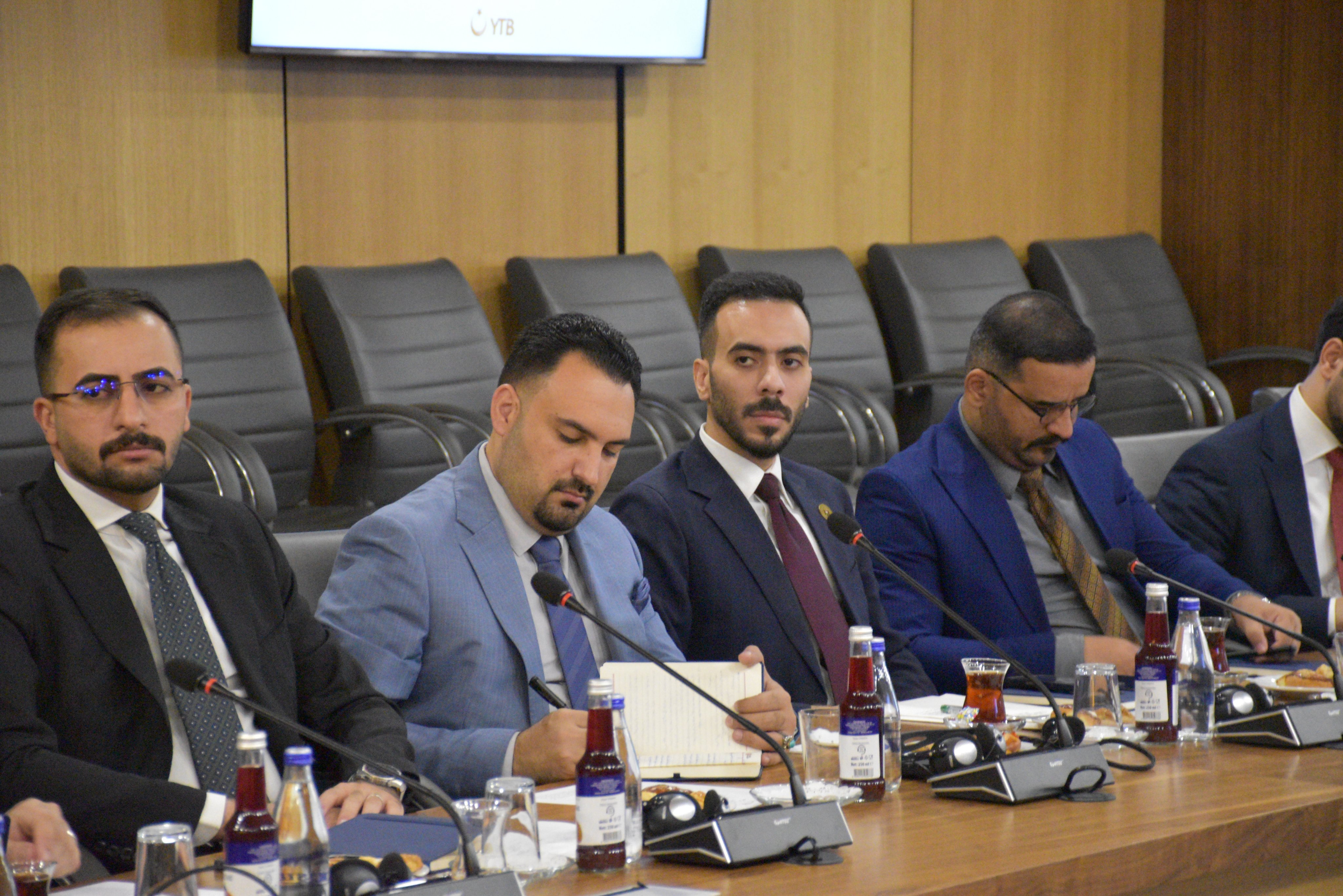 القادة الشباب العراقيون