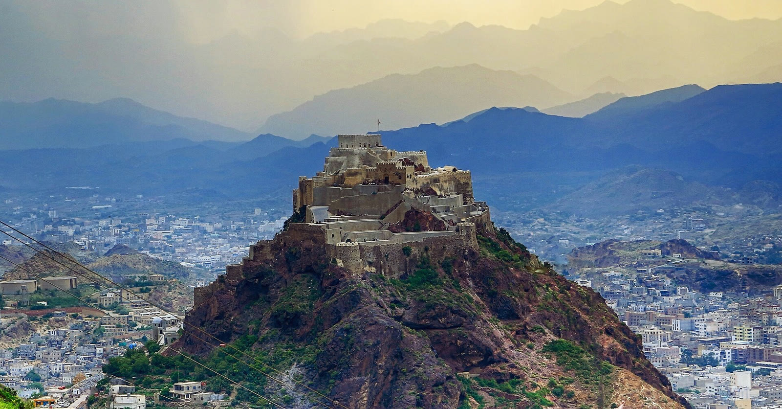 Taiz'deki tarihi Kahire Kalesi (arşiv)