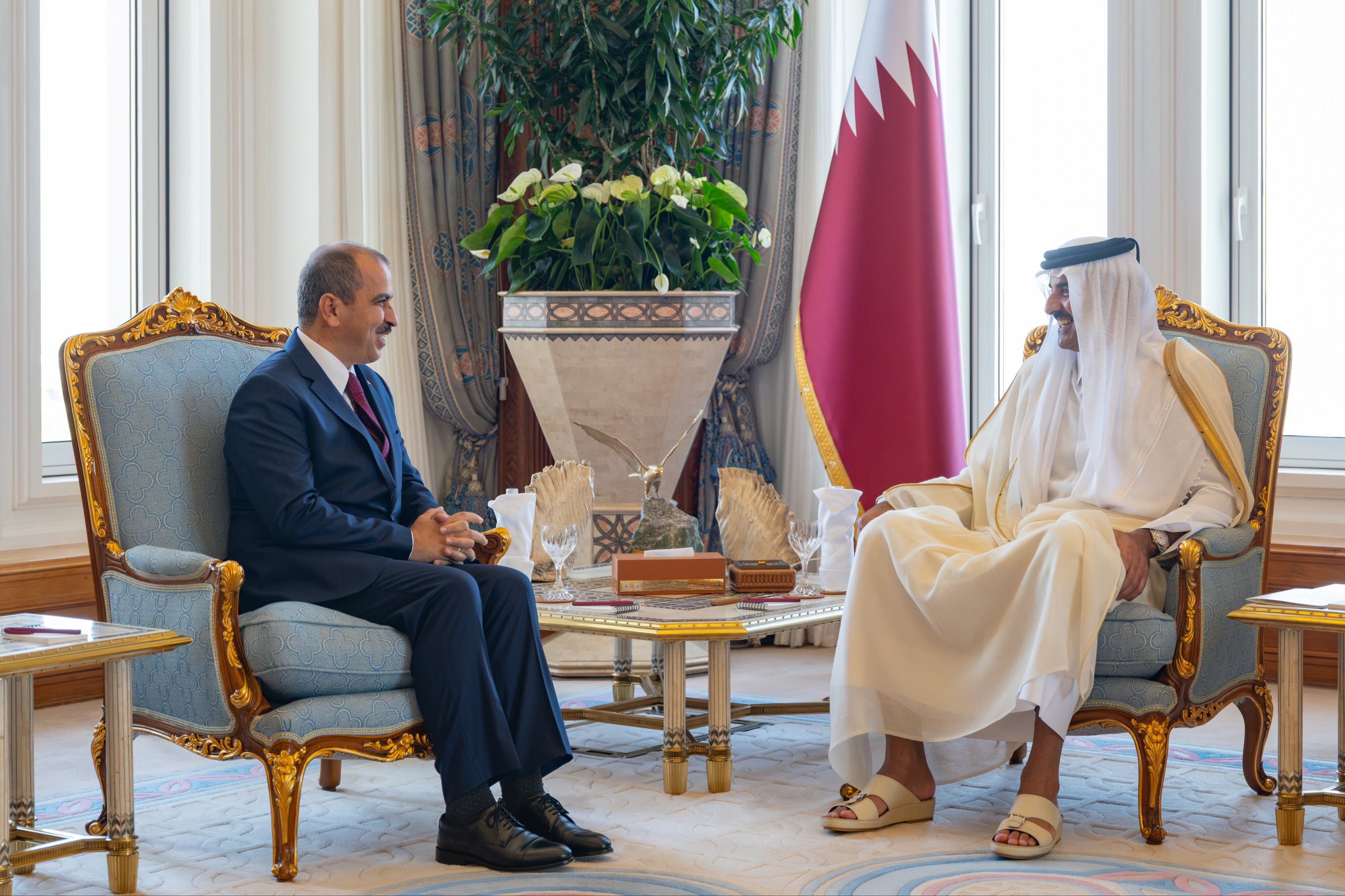 السفير جايماز أوغلو يقدم أوراق اعتماده لأمير قطر الشيخ تميم بن حمد آل ثاني في 6 أكتوبر
