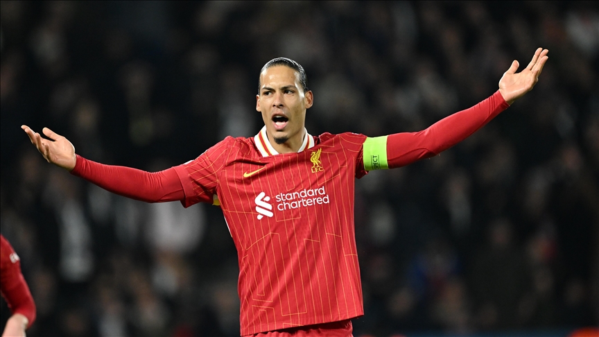 قائد ليفربول فيرجيل فان دايك
