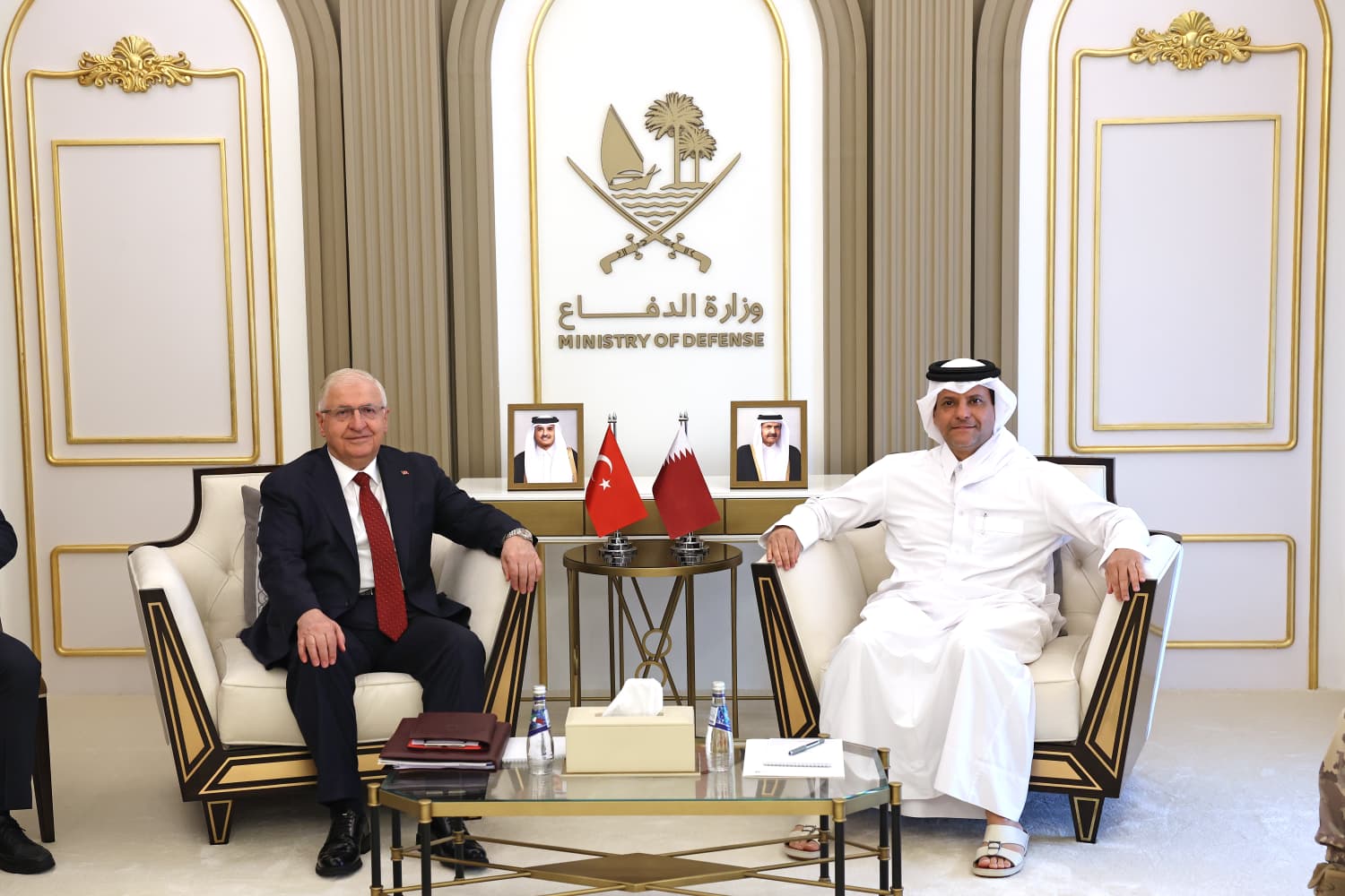Güler and Sheikh Saoud bin Abdulrahman Al Thani during their talks