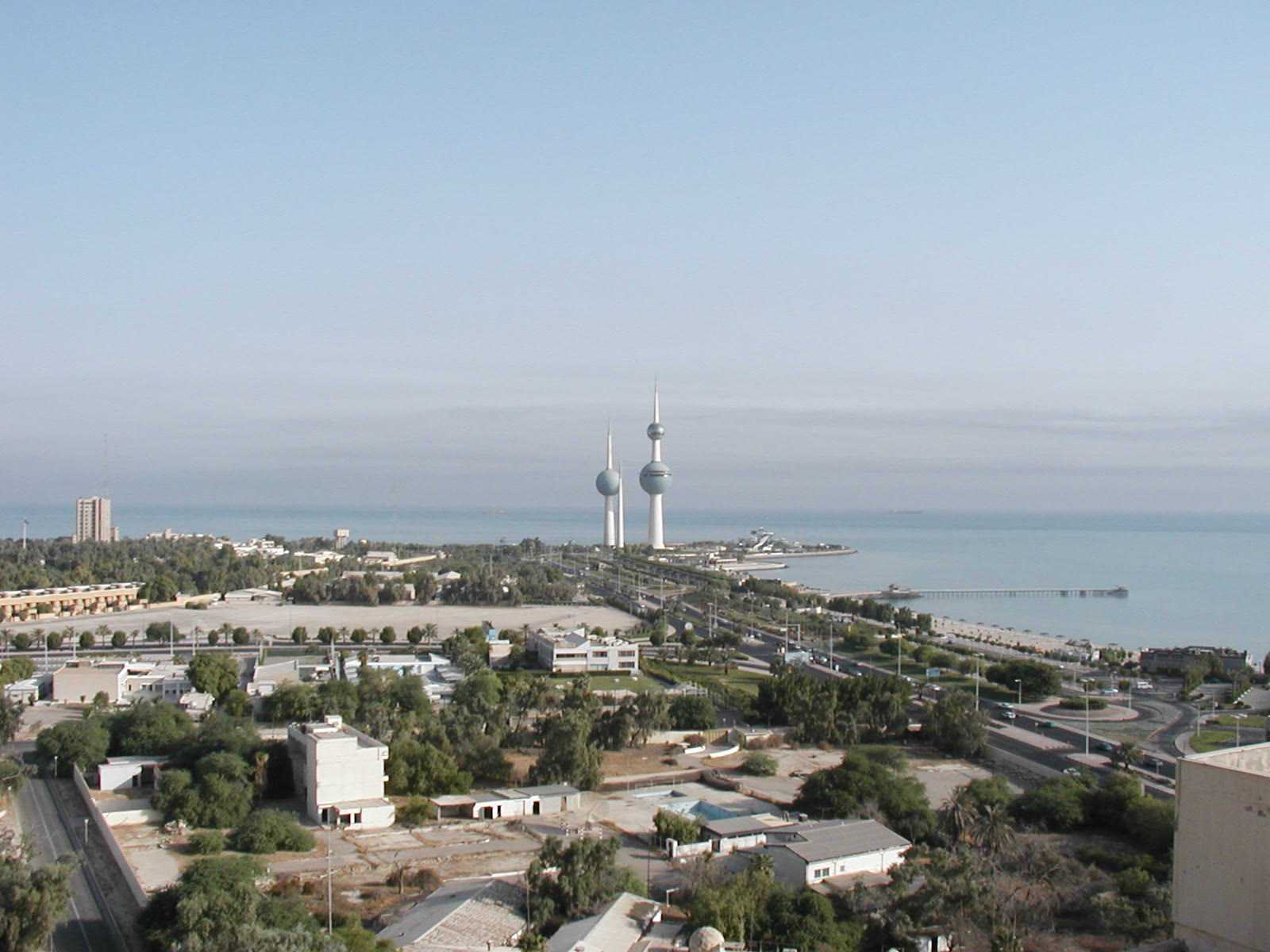 أبراج الكويت والواجهة البحرية (أرشيفية)