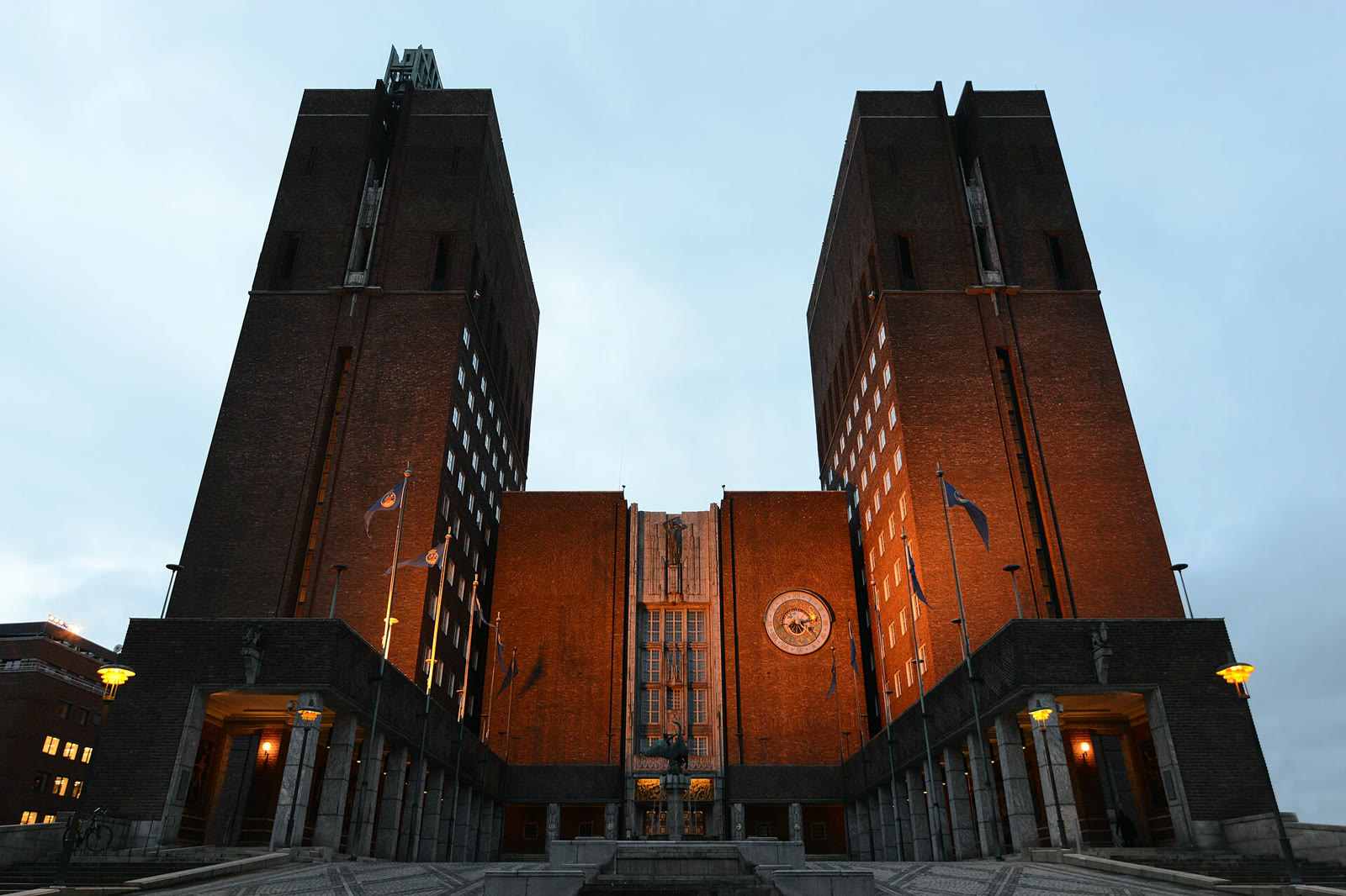 Nobel Barış Ödülü töreninin yapıldığı Oslo Belediye Binası