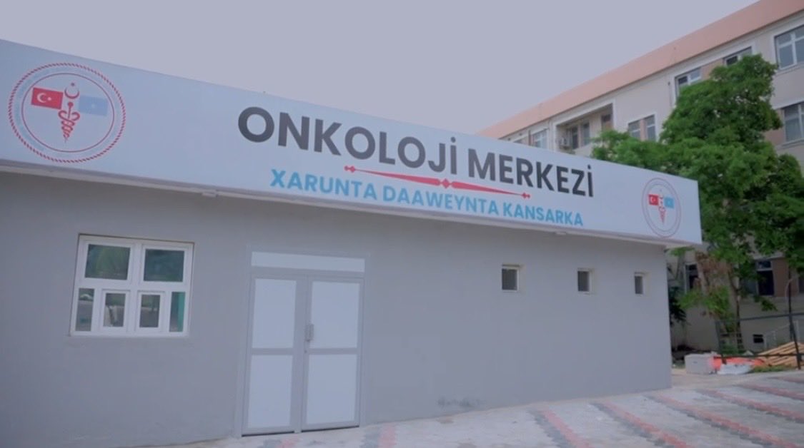 Mogadişu Hastanesi’ndeki yeni onkoloji merkezi binası
