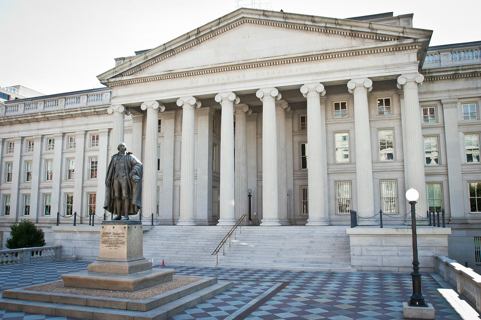 US Treasury Department building (archive)