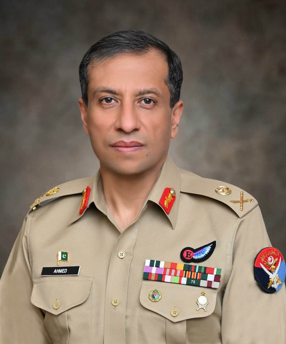 المتحدث باسم الجيش الباكستاني الفريق أحمد شريف شودري (أرشيف)