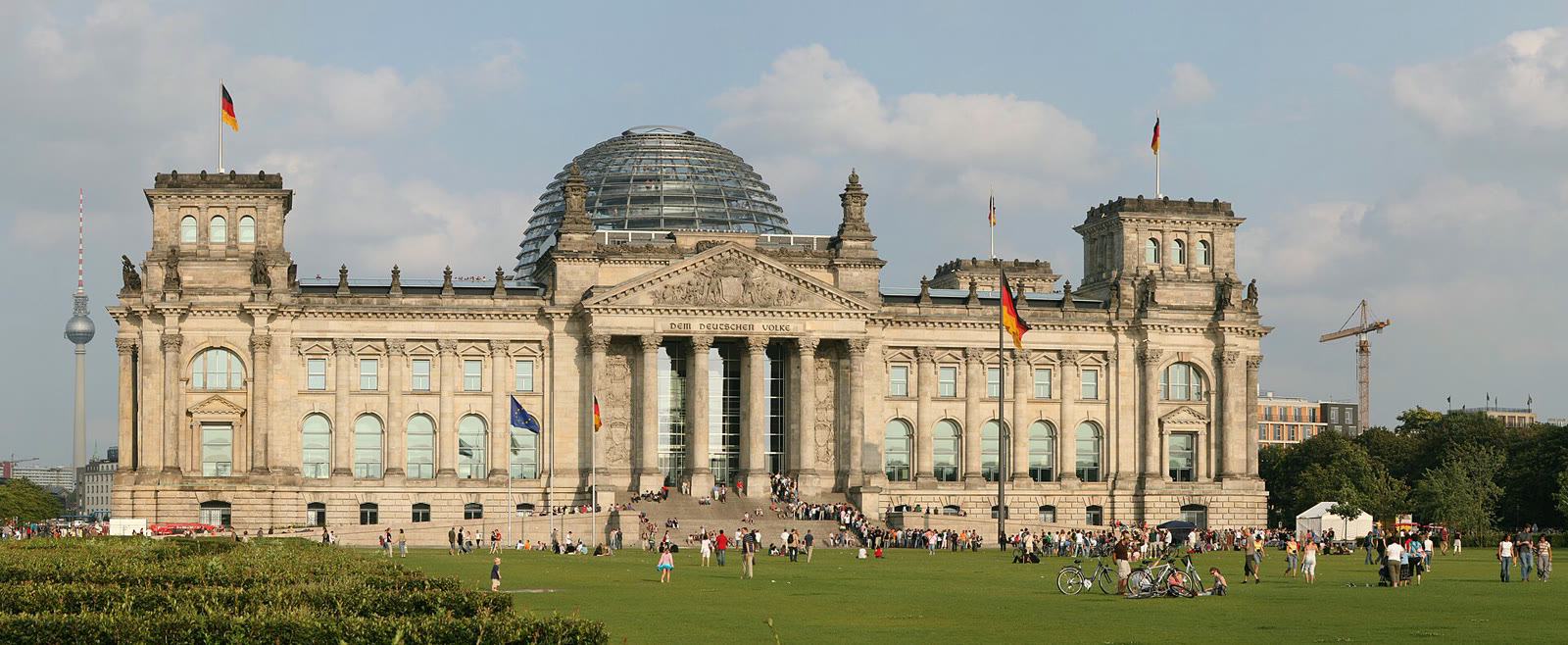 Berlin, Reichstag binası (arşiv)