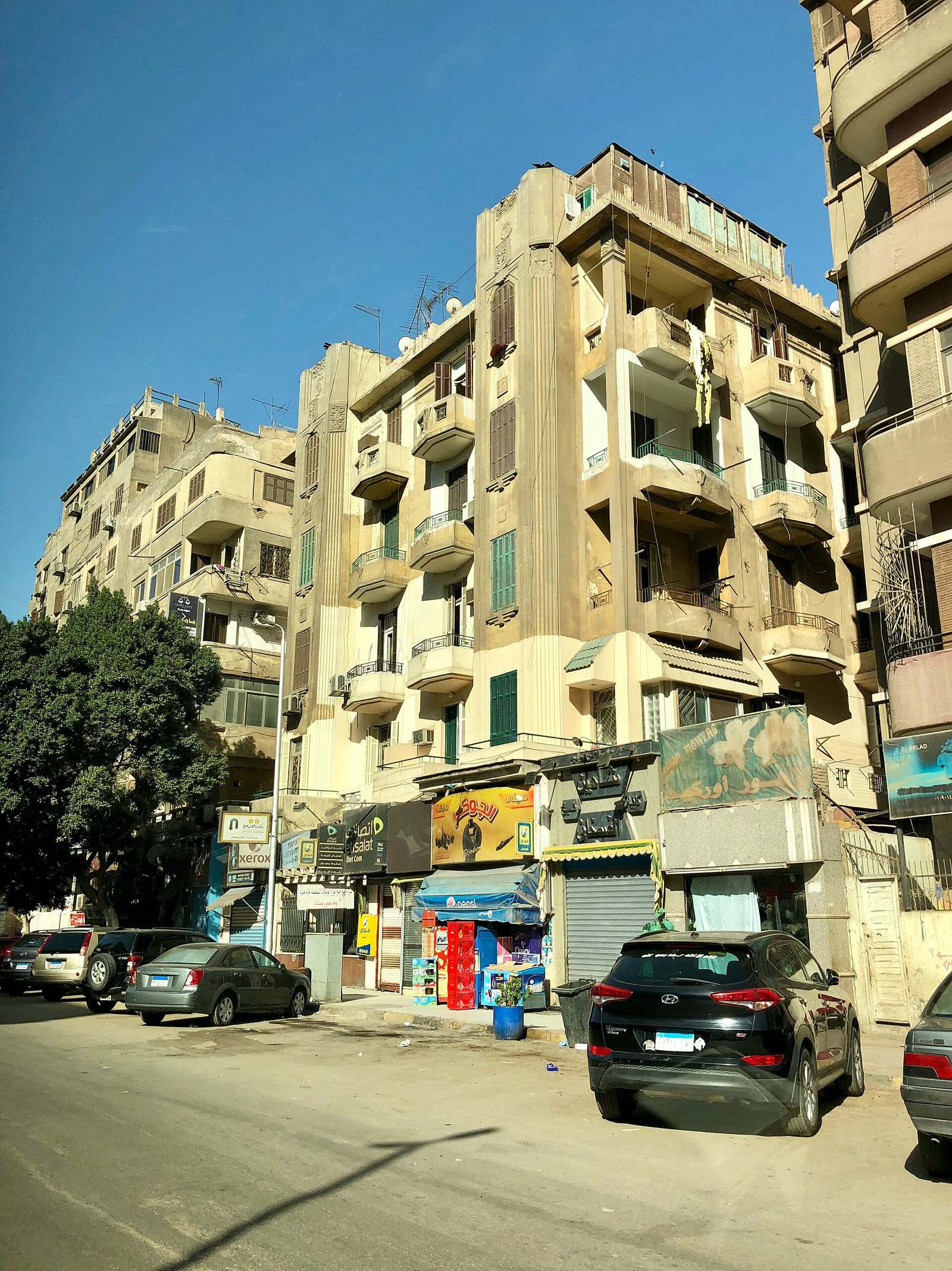 شارع سكني في الجيزة (أرشيف)